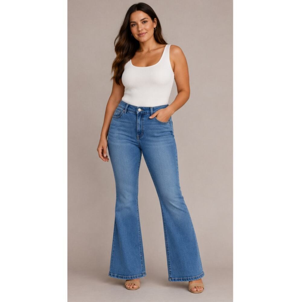 Curve Appeal High Rise Flare Jeans distress Wash Size 14/32 Stretch Denim